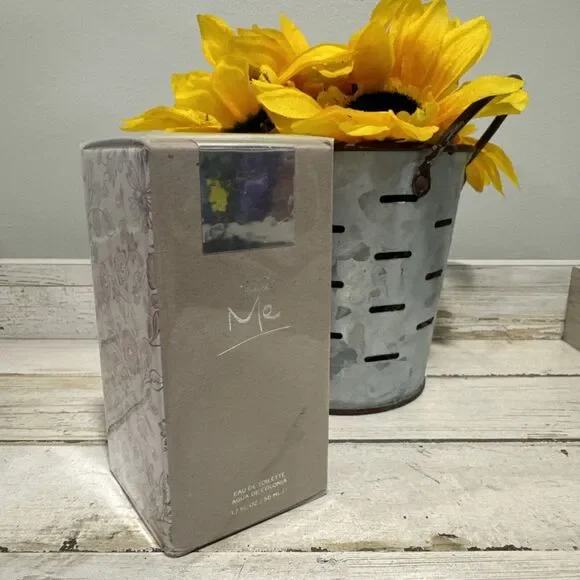 AEO American Eagle Me EDT 1.7 oz Perfume Full Size Spray New Sealed Box Rare